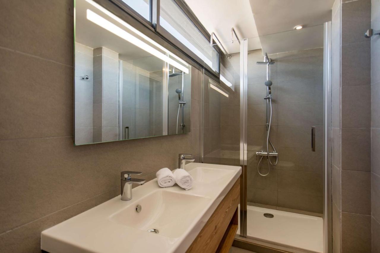 Radisson Blu Residences Al-Ḥoseyma Esterno foto
