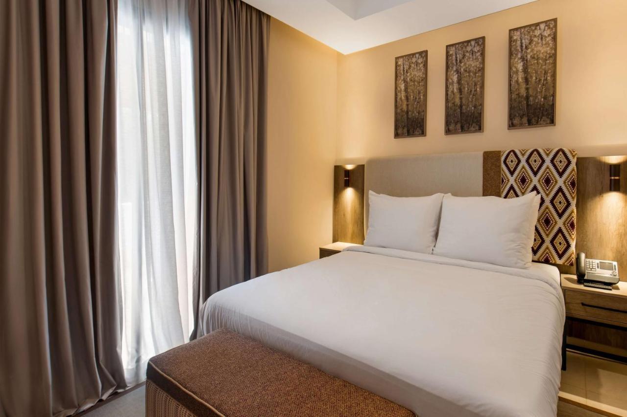 Radisson Blu Residences Al-Ḥoseyma Esterno foto