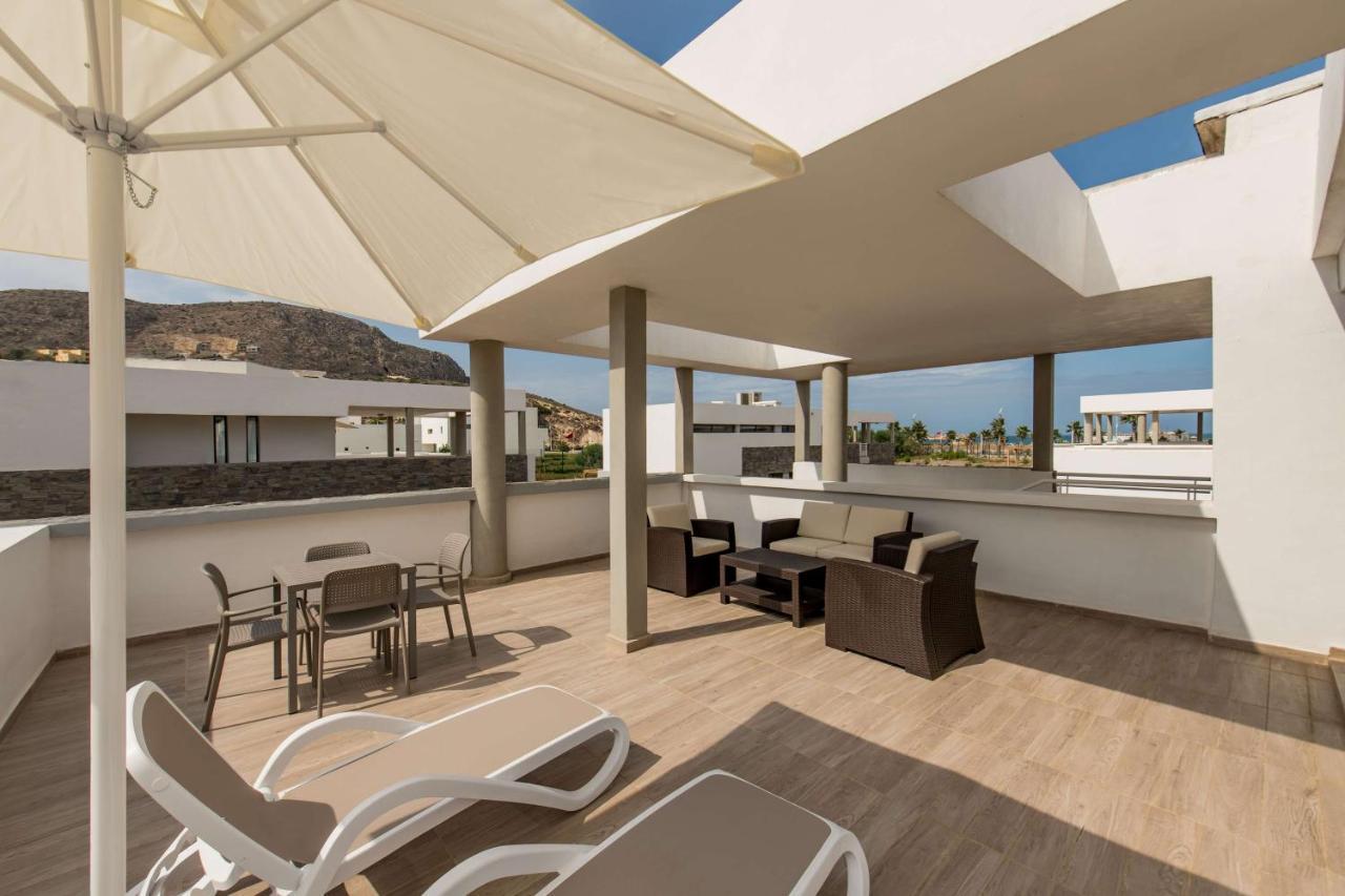 Radisson Blu Residences Al-Ḥoseyma Esterno foto