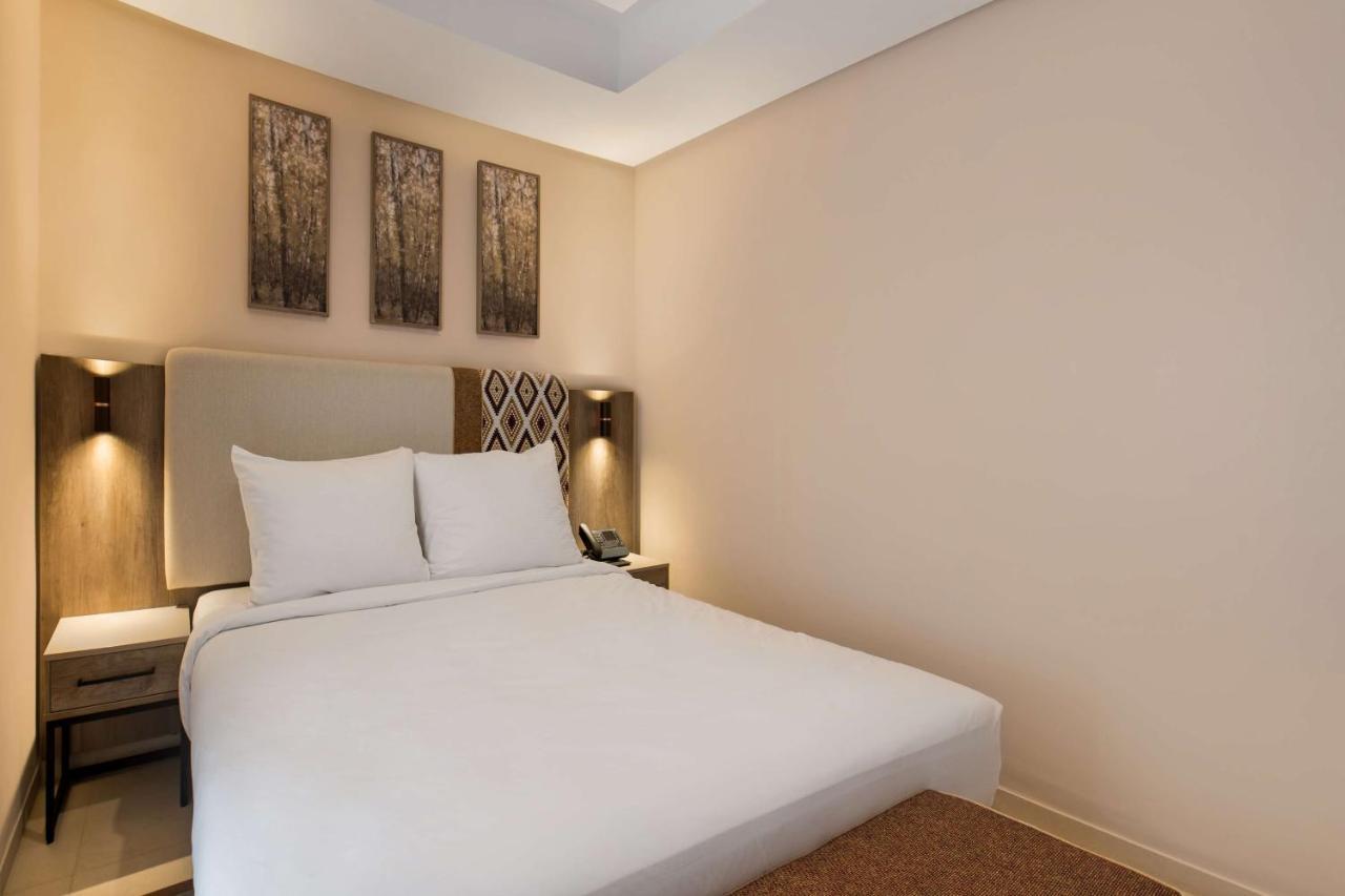 Radisson Blu Residences Al-Ḥoseyma Esterno foto